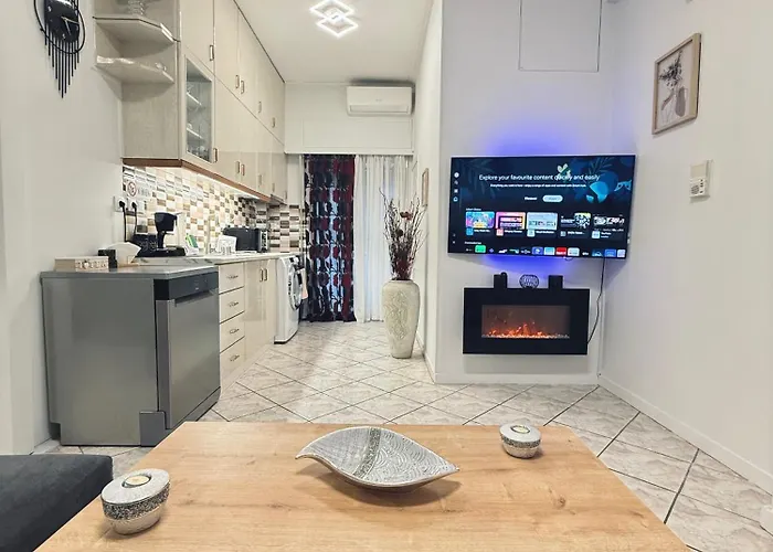 Johnnys Cozy In Kallithea